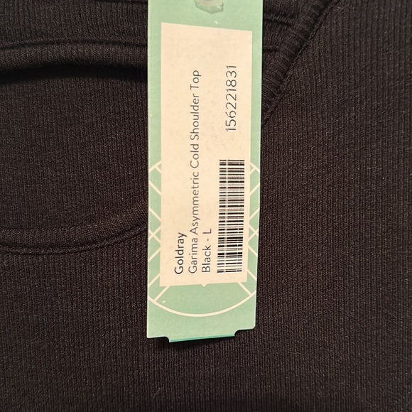 NWT - Picture 3 of 3